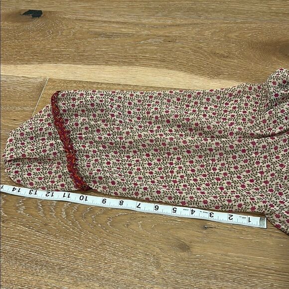 Misa Los Angeles Pink and Cream Floral Blouse, Size Large - Picture 12 of 12